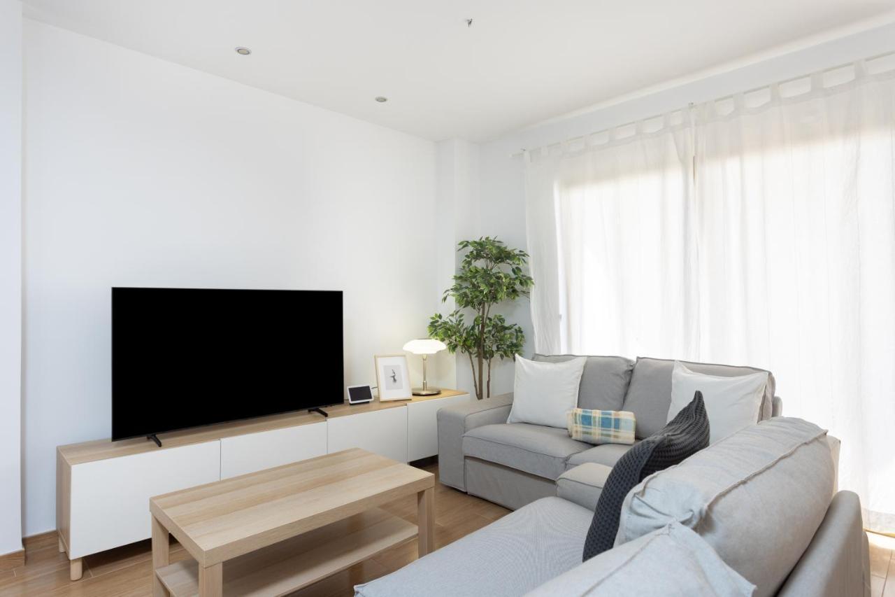 Home2Book Design Black & White Santa Cruz Home Bagian luar foto
